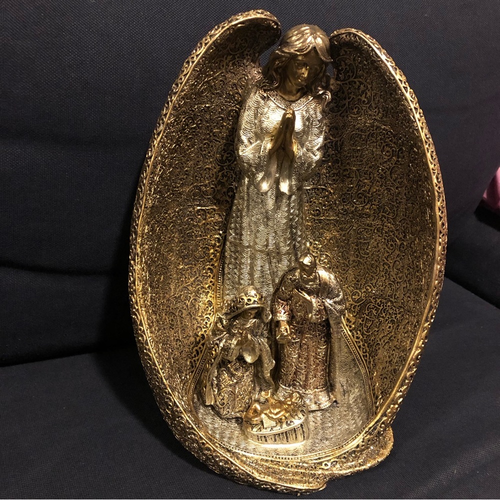 BlackGoldSilver Nativity Set